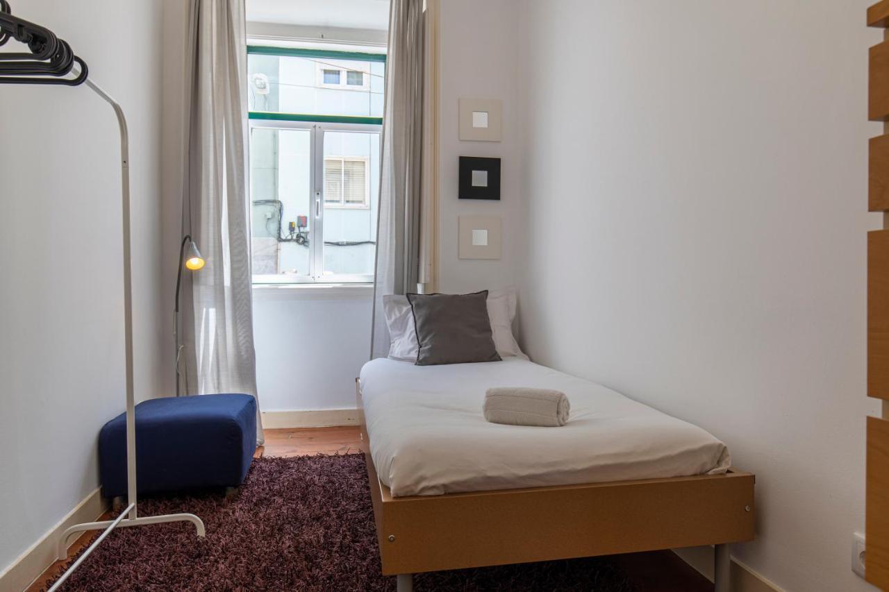 Typical 2Bdr Apartment In Lisbon By Lovelystay Exterior foto