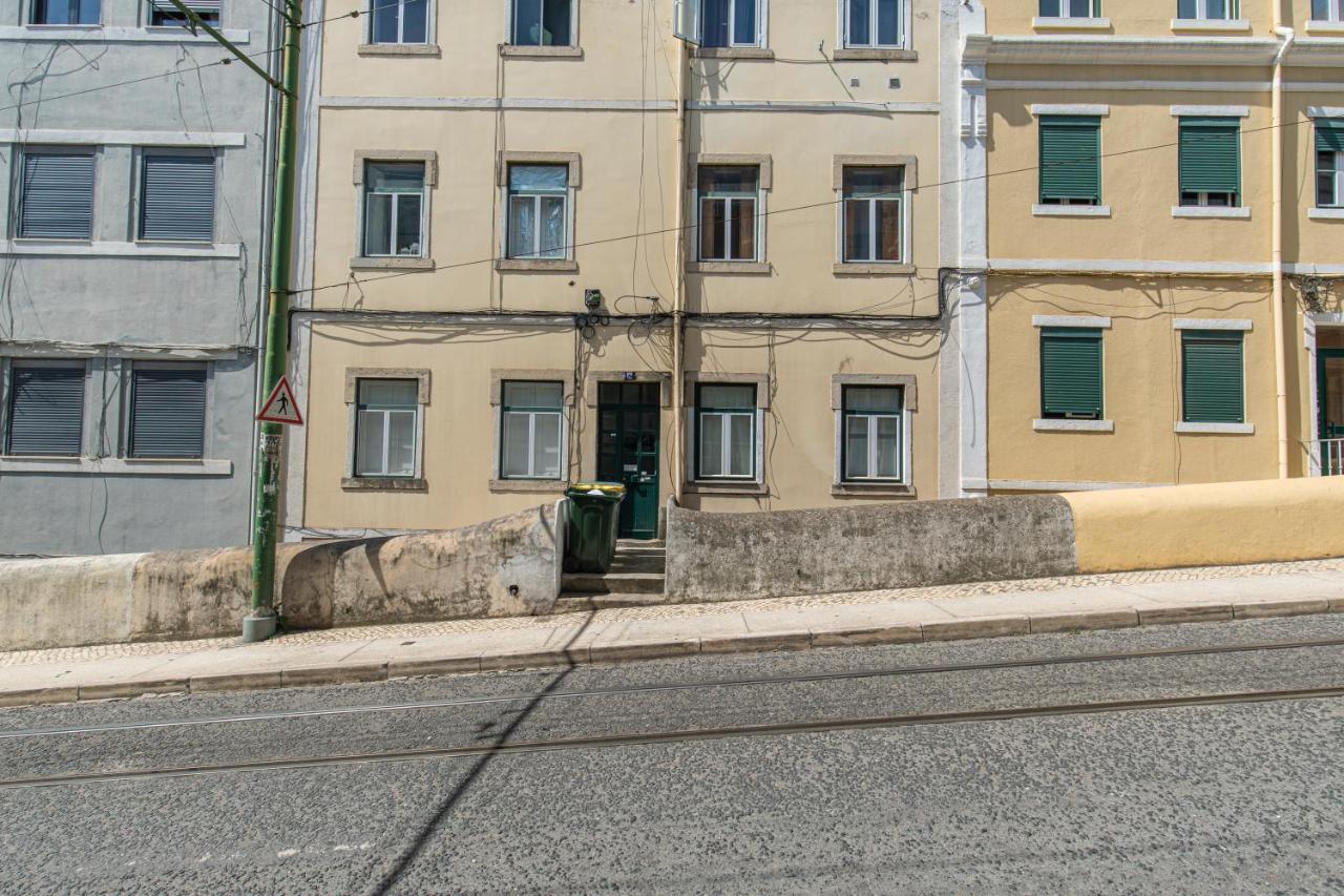 Typical 2Bdr Apartment In Lisbon By Lovelystay Exterior foto